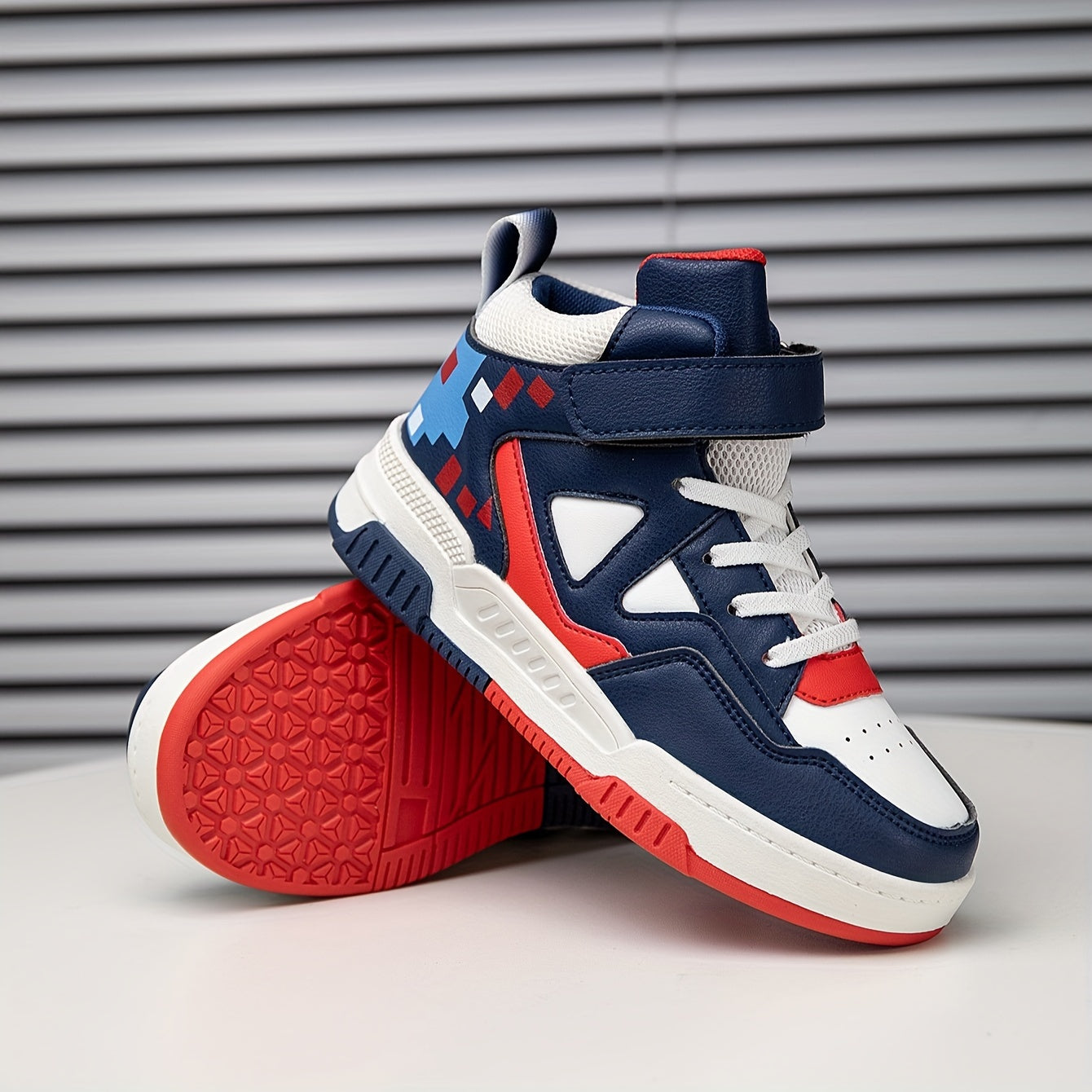 Youngsters' High-Top Sneakers - Breathable, Comfortable Casual Running Shoes with Easy Slip-On Hook-and-loop Fastener Closure for Boys & Girls - Fashionable Geometric Print, All-Season Wear